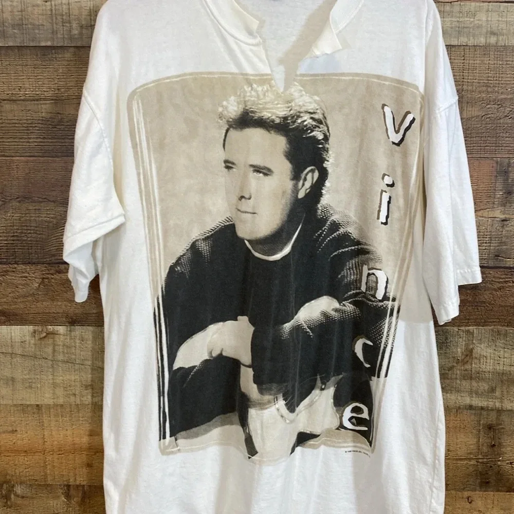 Vintage 1998 Vince Gill Tour T-Shirt Men Size OS Ivory Graphic Tee Country Music - Picture 3 of 10